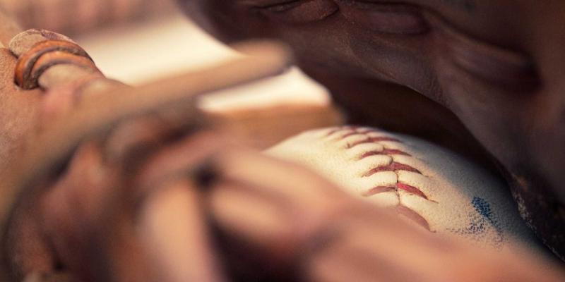 6G技术前瞻：超越连接，构建融合感知与智能的网络新范式 | 深度技术分析与创新展望