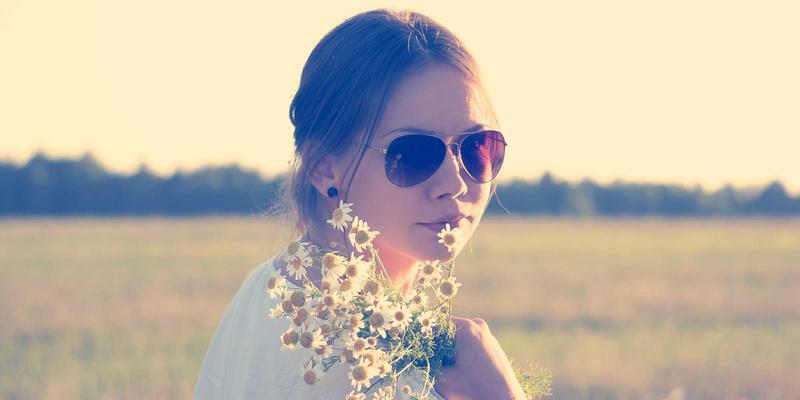 人工智能驱动生物芯片与微流控技术：创新产品引领便携式即时诊断的精准医疗革命