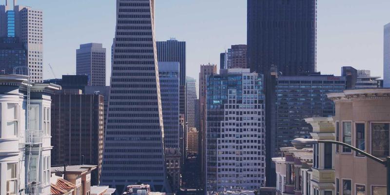 数字孪生技术深度评测：如何重塑智慧城市管理的核心与挑战